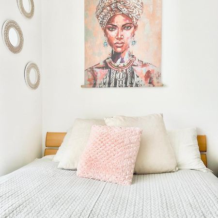 Апартамент Flowers Apartman Várna Kültér fotó